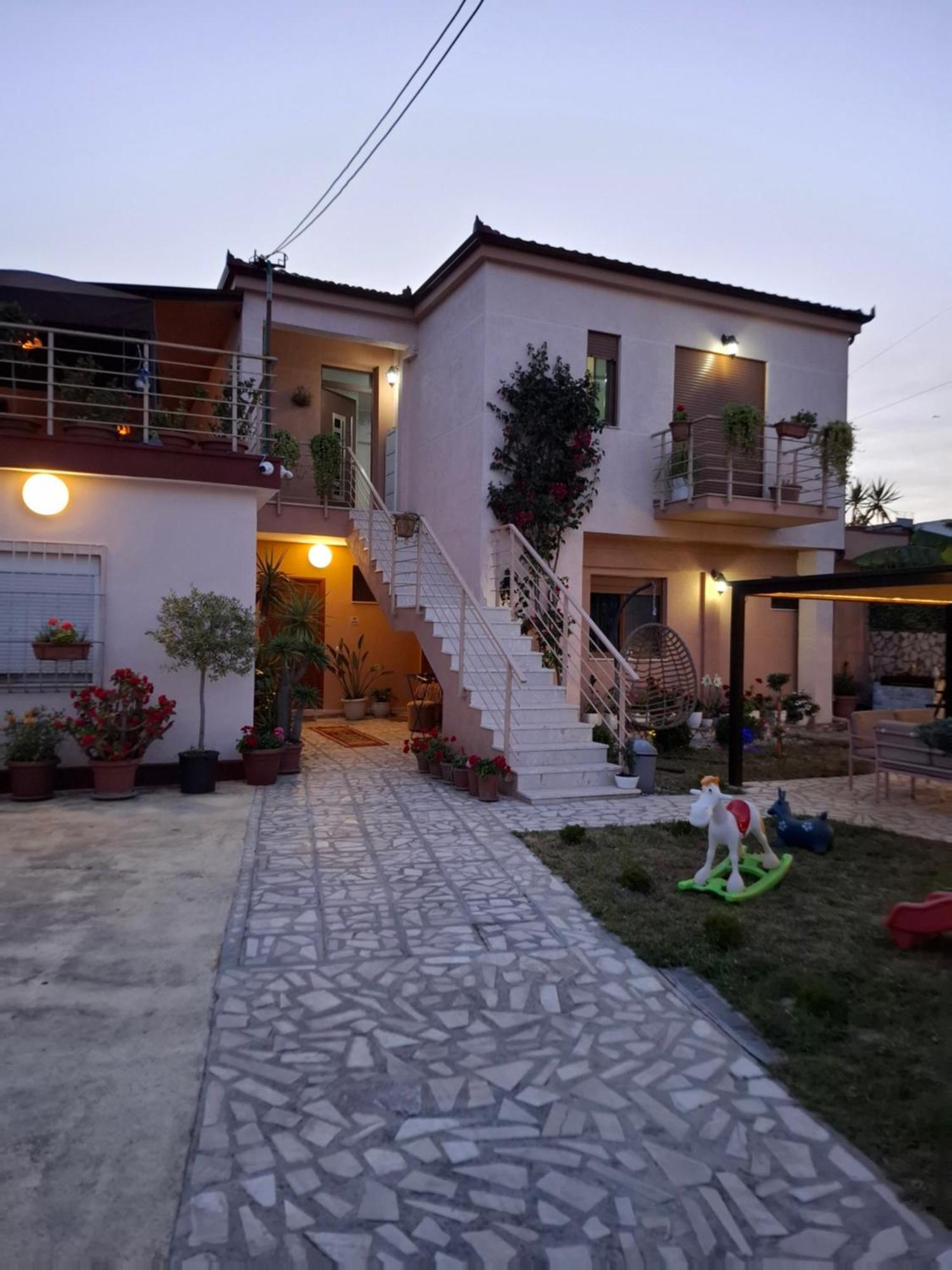 Vila Noar วญอเรอ ภายนอก รูปภาพ